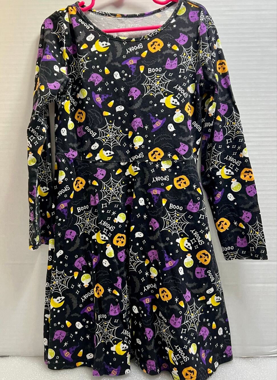 Girls Black Halloween Dress.  Sz 7/8.  Long Sleeve Halloween Graphics - Picture 1 of 5